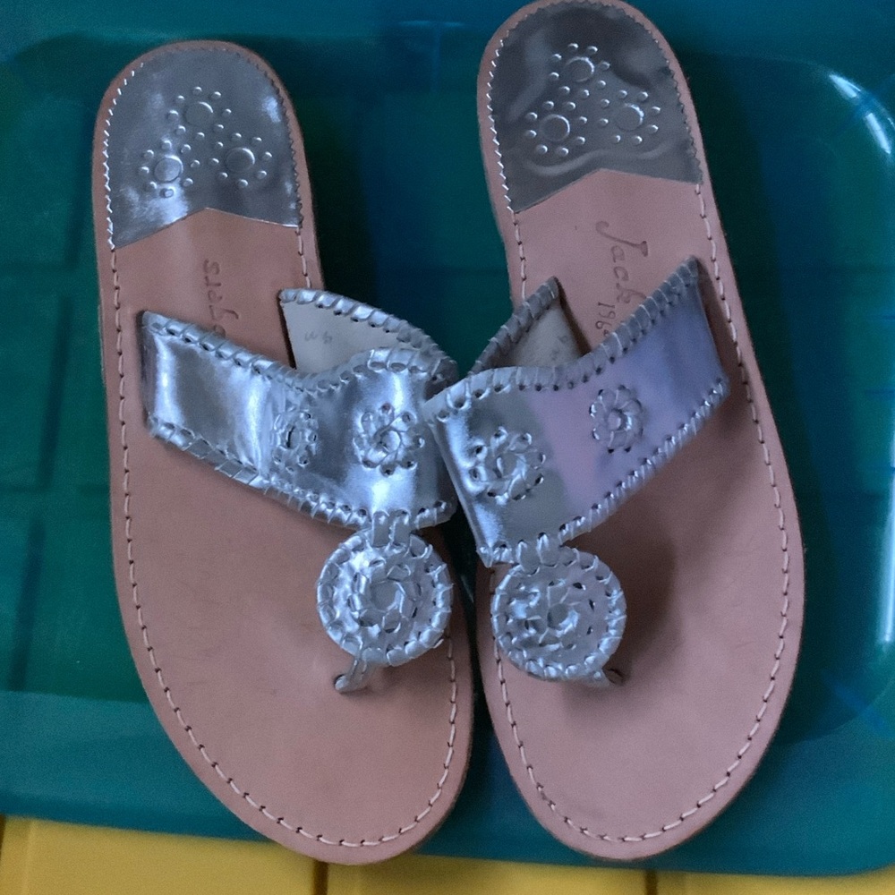 148. Jack Rogers Metallic Silver Sandals